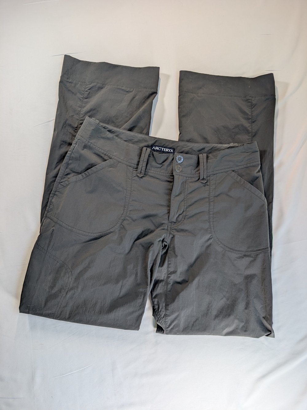 Arc'teryx Womens Dark Gray Technical Cargo Pants